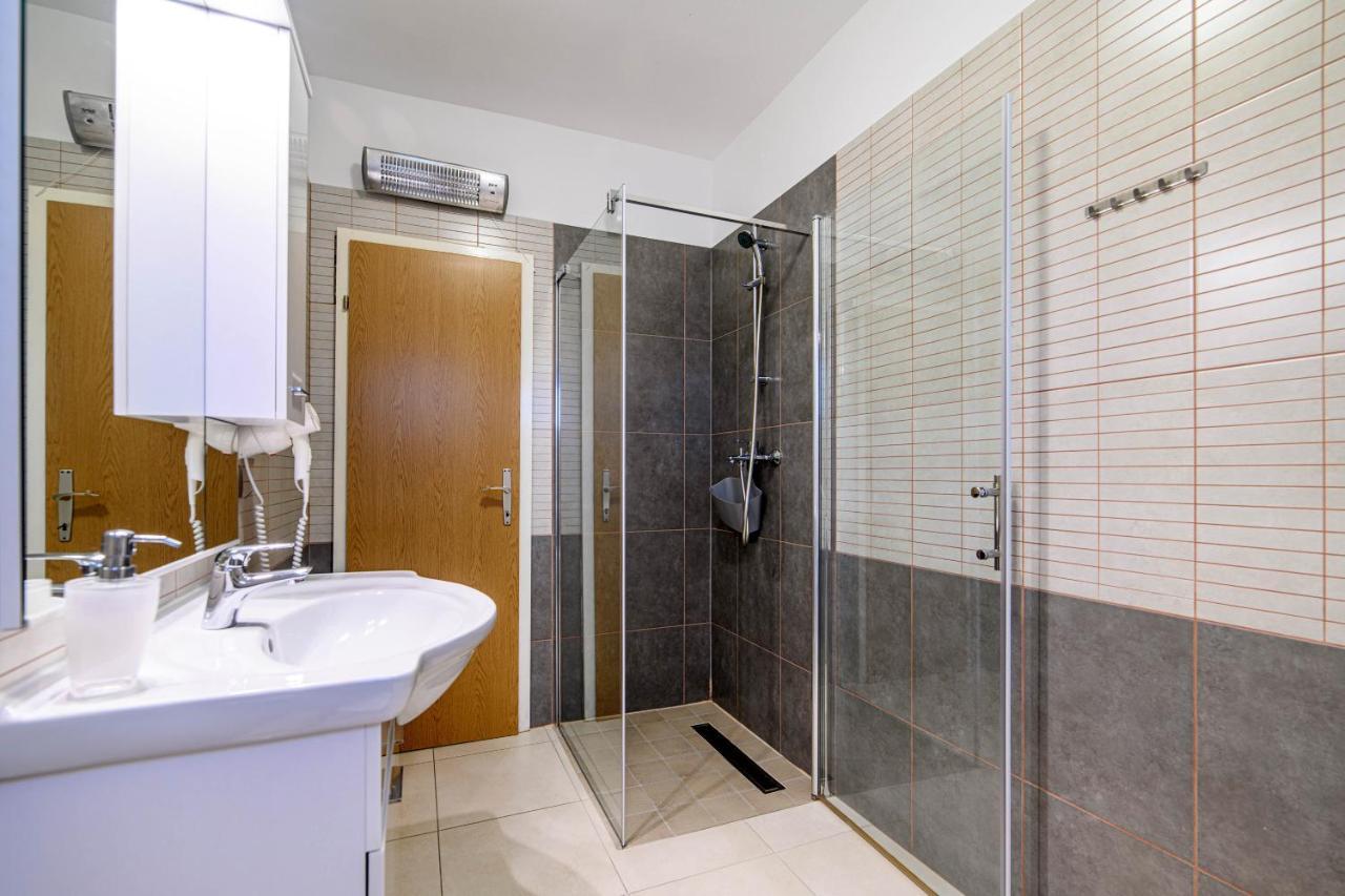 Apartments Kardum Šibenik Eksteriør bilde